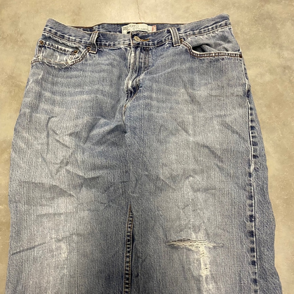 Levis 559 Relaxed Straight Leg Jeans Mens 36x34 Blue Light Wash Distressed Denim - Picture 2 of 7